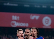 米兰体育网页版-巴萨连续客场失利，令球迷失望