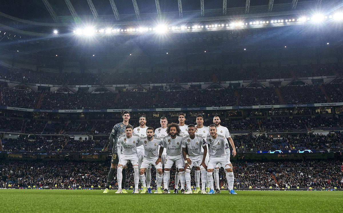 关于皇家马德里主场大胜尤文图斯，领先小组第一的信息