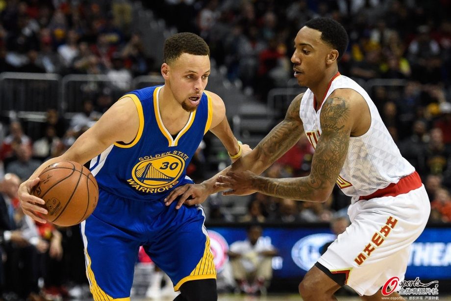 雄狮客场力擒尼克斯,取得两连胜士气飙升 雄狮客场力擒尼克斯,取得两连胜士气飙升