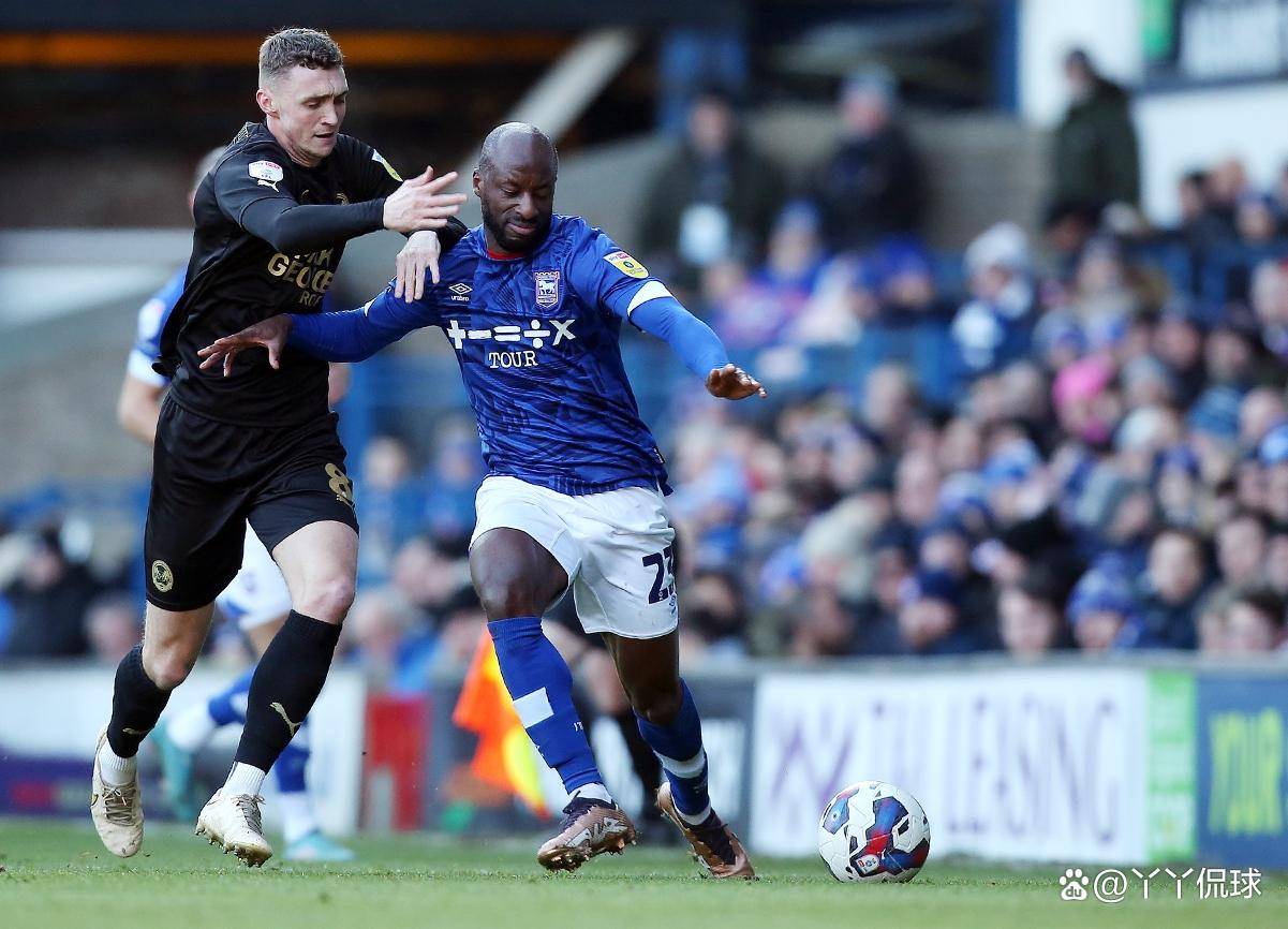 纽卡斯尔遭遇惨败,保级之路艰难 纽卡斯尔遭遇惨败,保级之路艰难