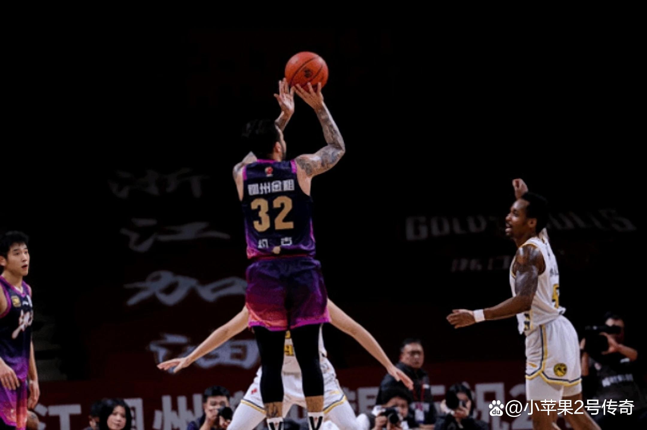 惊心动魄的比赛让观众热血澎湃 惊心动魄的比赛让观众热血澎湃