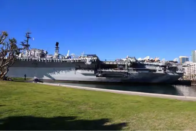 墨西哥队豪夺跨国足球胜利 墨西哥队豪夺跨国足球胜利