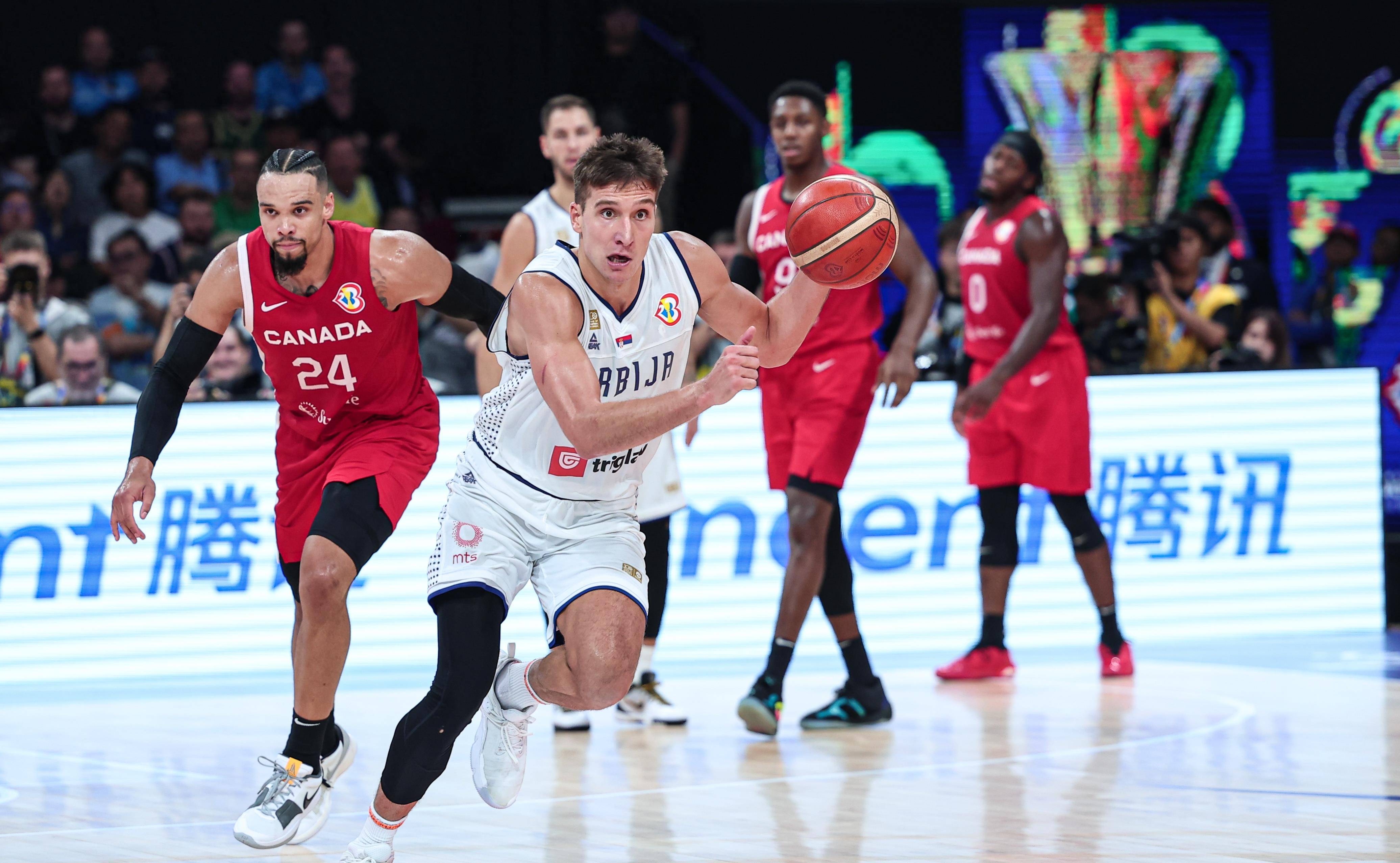 雄狮队对手失误连连,成功晋级半决赛 雄狮队对手失误连连,成功晋级半决赛