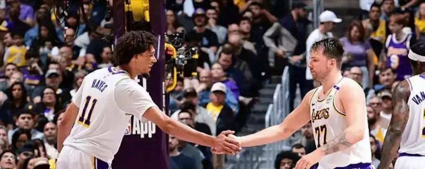 乔治得分创新高,快船击败湖人 乔治得分创新高,快船击败湖人