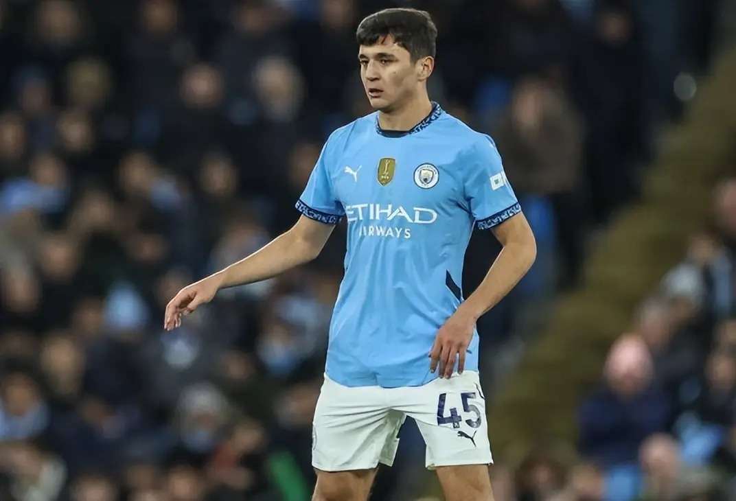 曼城1-0斯托克城：瓜帅球队惨胜，继续保持领先优势的简单介绍