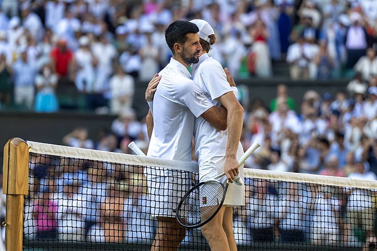 包含联合杯绝杀温网，德约科维奇惊艳四座的词条